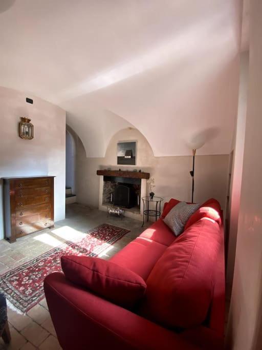 Iconic Italian Townhouse W Rooftop Terrace & Mountain View, Pigna Extérieur photo