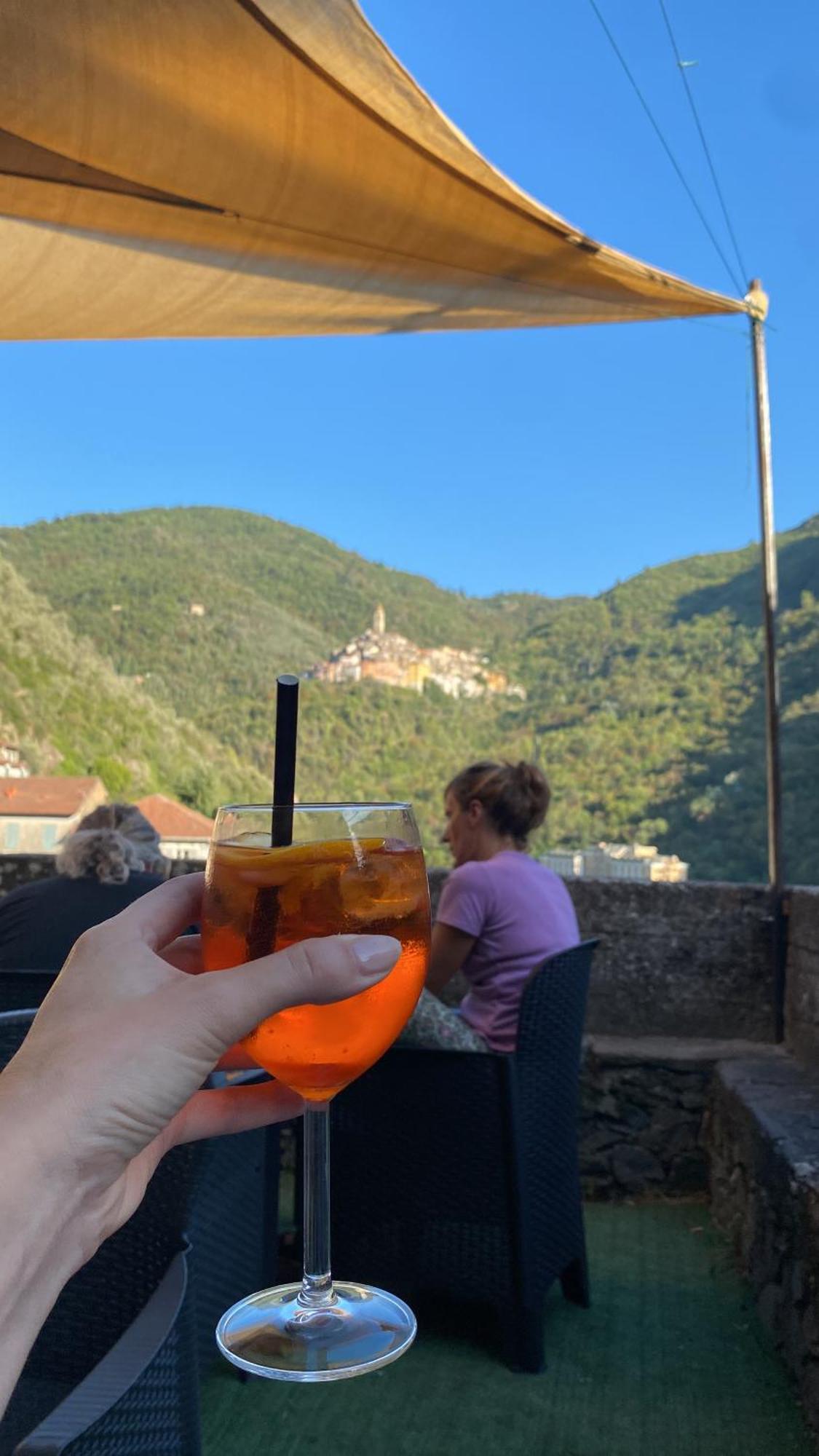 Iconic Italian Townhouse W Rooftop Terrace & Mountain View, Pigna Extérieur photo